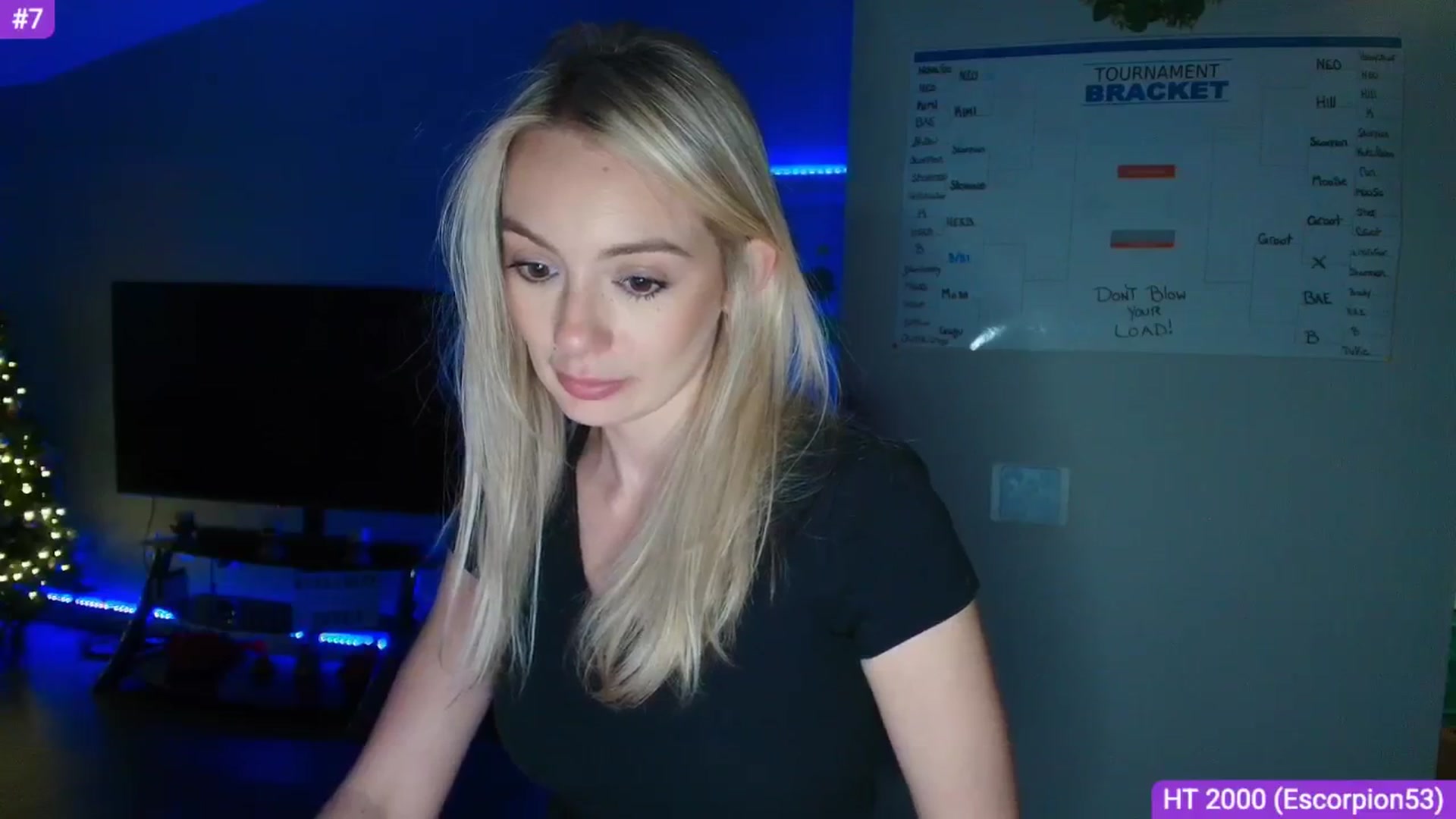 Gallery image thumbnail from Sammy_gray's myfreecams stream on, 04/01/2025, 05:19 image 6 of 20