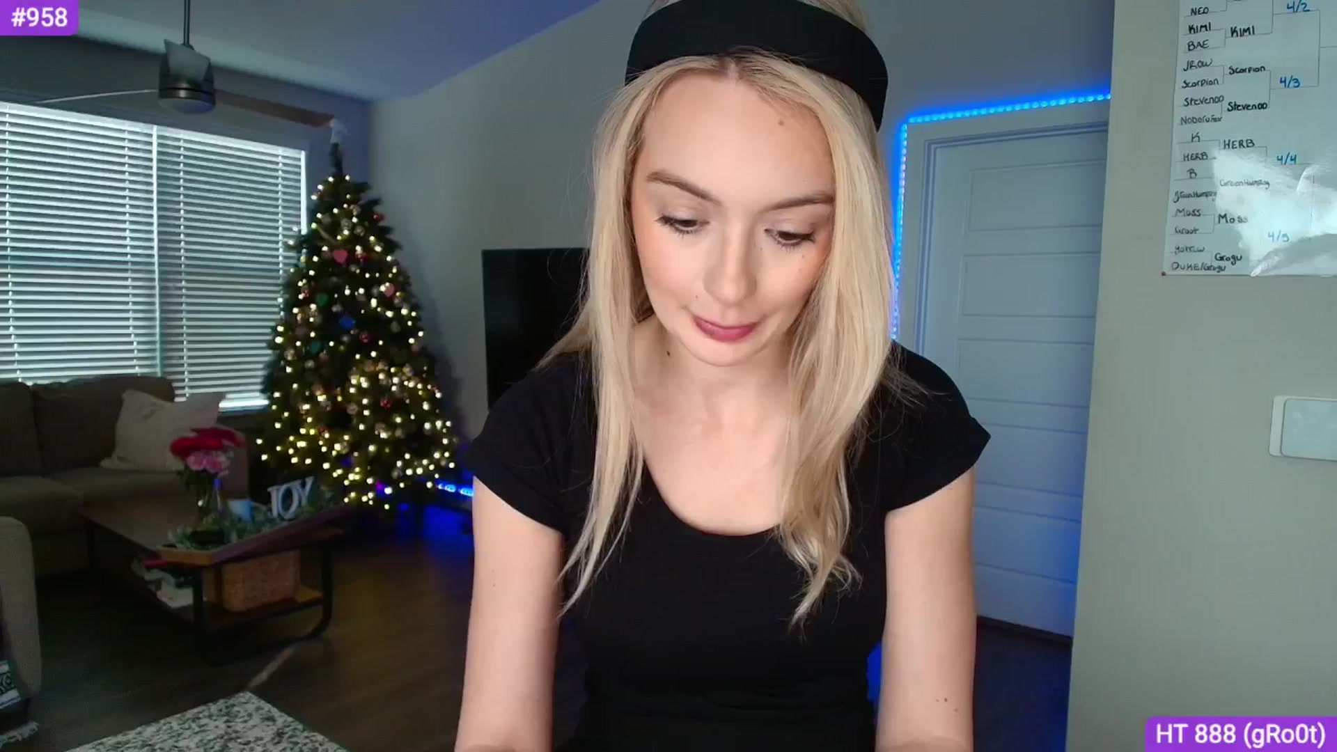 Gallery image thumbnail from Sammy_gray's myfreecams stream on, 04/02/2025, 05:43 image 1 of 20