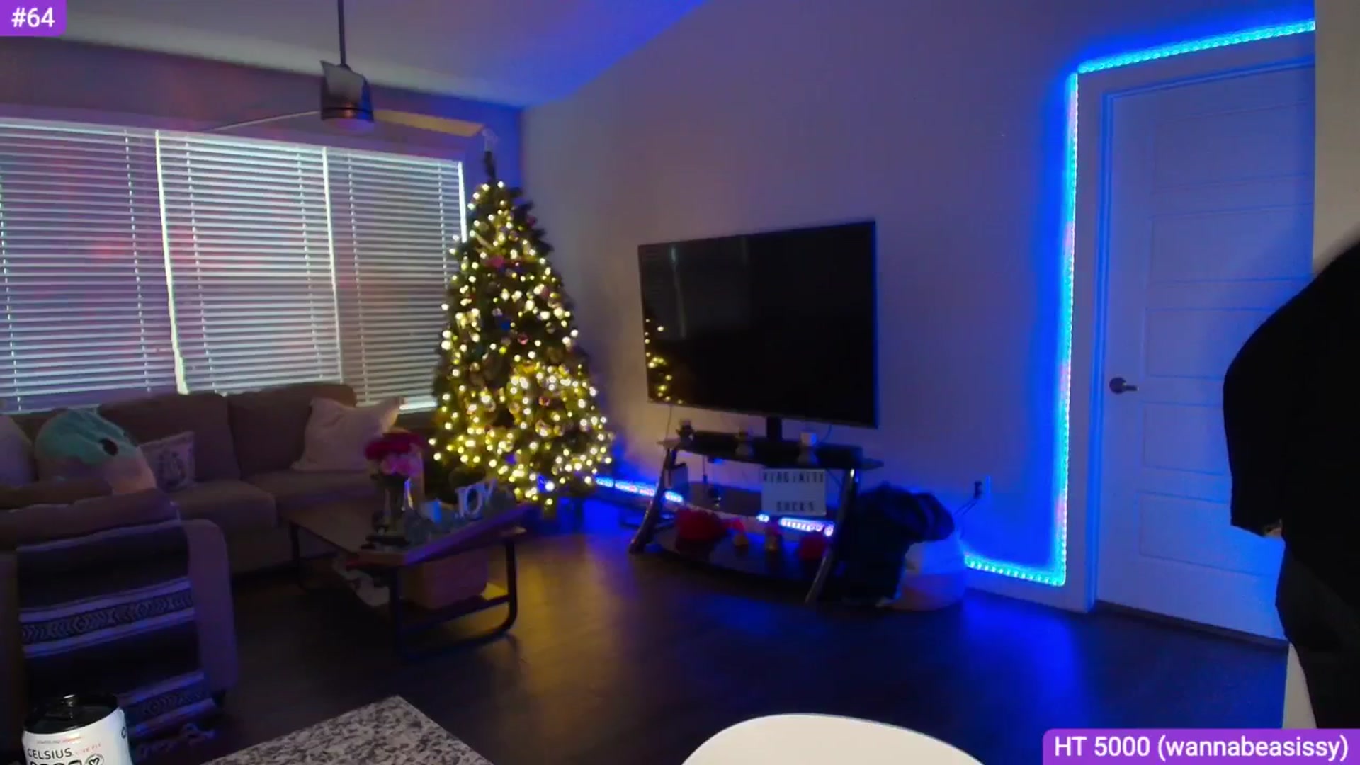 Gallery image thumbnail from Sammy_gray's myfreecams stream on, 04/03/2025, 24:43 image 20 of 20