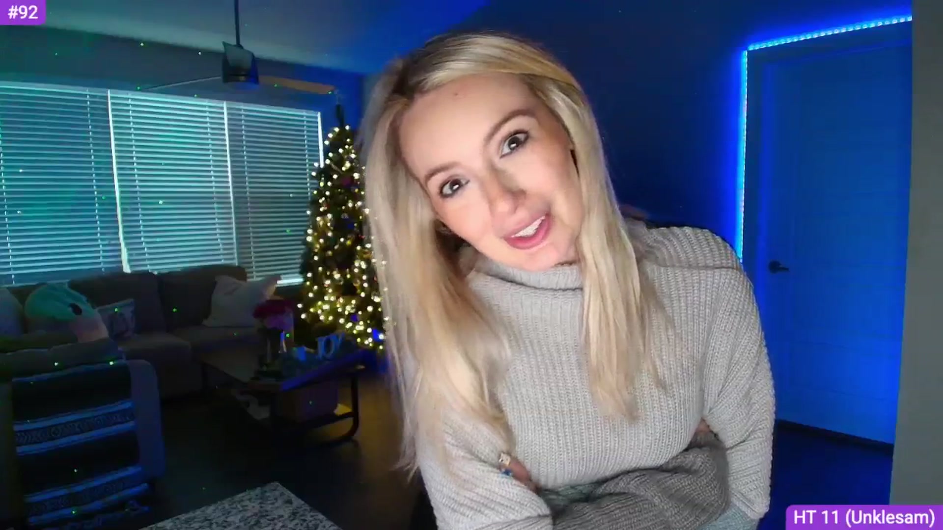 Gallery image thumbnail from Sammy_gray's myfreecams stream on, 04/03/2025, 24:43 image 12 of 20