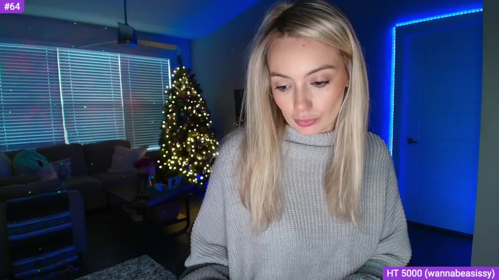 Gallery image thumbnail from Sammy_gray's myfreecams stream on, 04/03/2025, 24:43 image 19 of 20