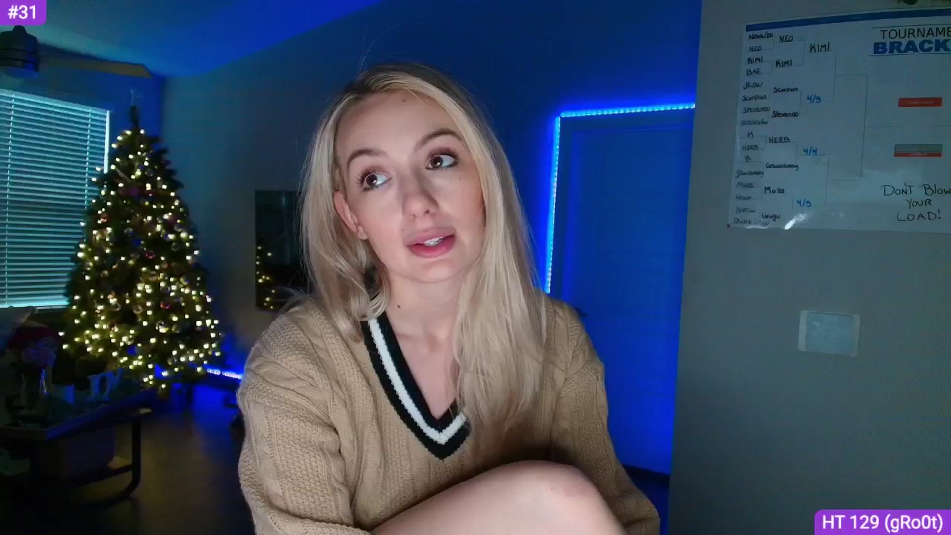 Gallery image thumbnail from Sammy_gray's myfreecams stream on, 04/05/2025, 24:28 image 7 of 20