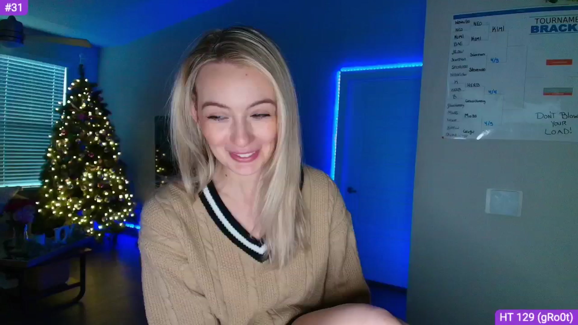 Gallery image thumbnail from Sammy_gray's myfreecams stream on, 04/05/2025, 24:28 image 10 of 20