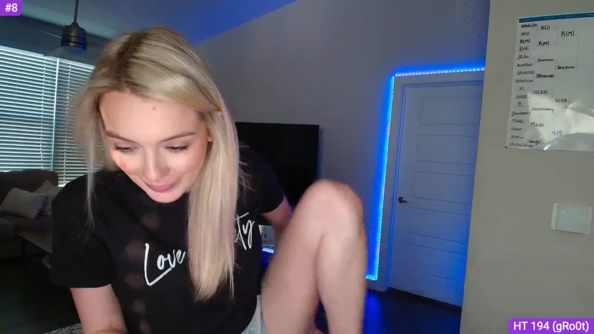 Gallery image thumbnail from Sammy_gray's myfreecams stream on, 04/08/2025, 06:00 image 4 of 20