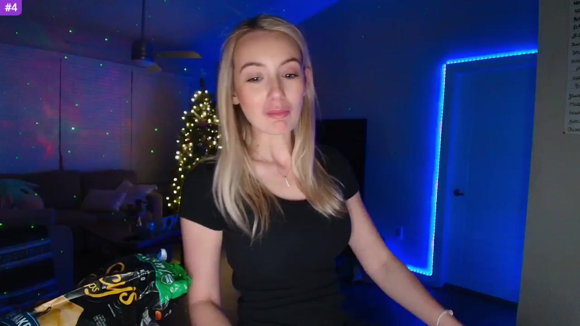 Gallery image thumbnail from Sammy_gray's myfreecams stream on, 04/11/2025, 06:35 image 5 of 20