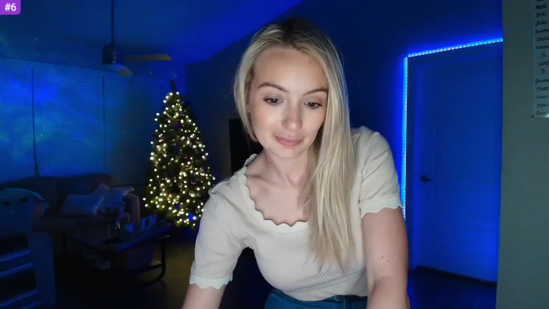 Gallery image thumbnail from Sammy_gray's myfreecams stream on, 04/12/2025, 04:05 image 4 of 20