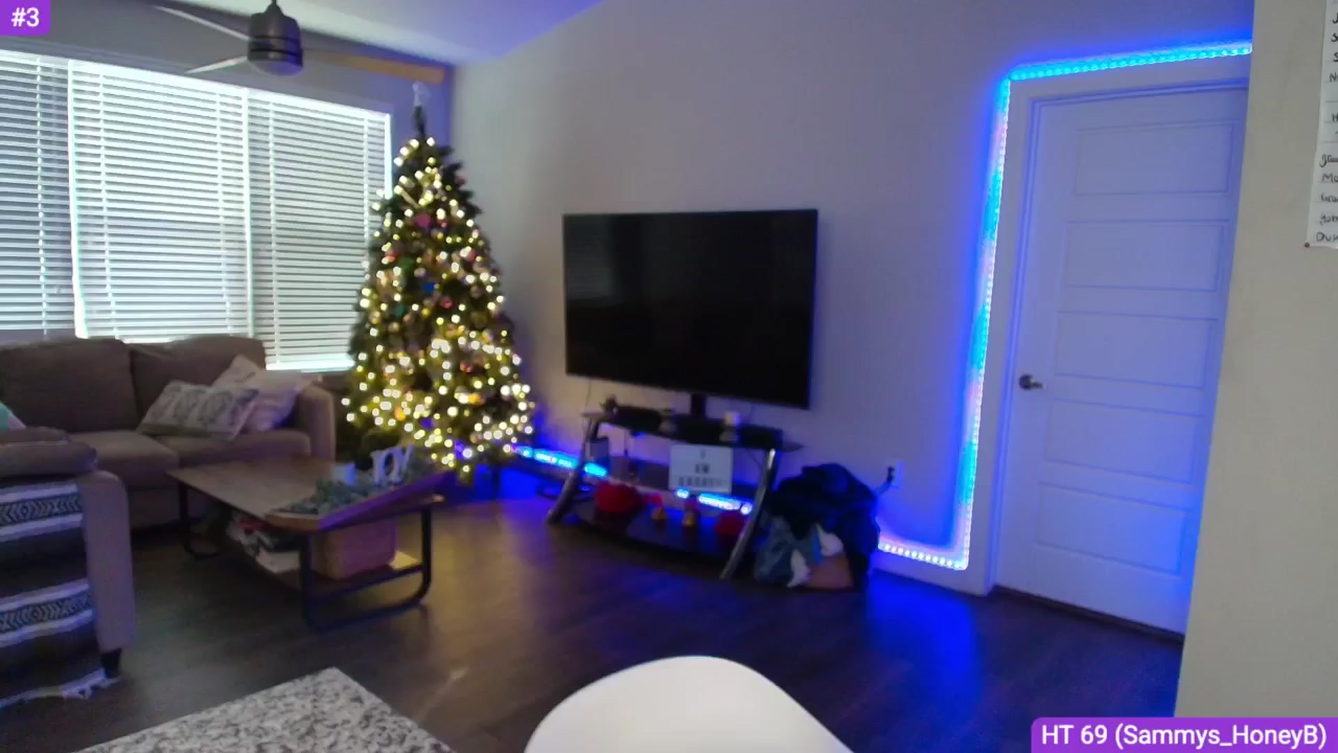 Gallery image thumbnail from Sammy_gray's myfreecams stream on, 04/19/2025, 24:00 image 9 of 20