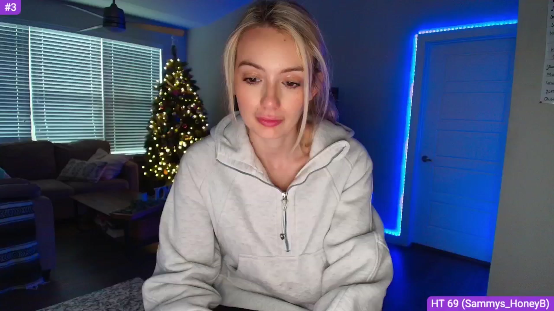 Gallery image thumbnail from Sammy_gray's myfreecams stream on, 04/19/2025, 24:00 image 18 of 20