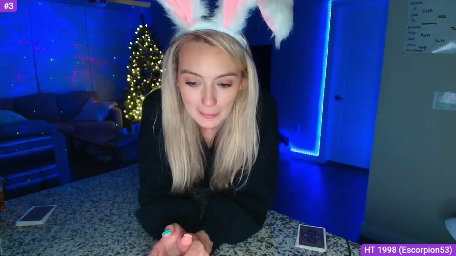 Gallery image thumbnail from Sammy_gray's myfreecams stream on, 04/21/2025, 03:33 image 6 of 20
