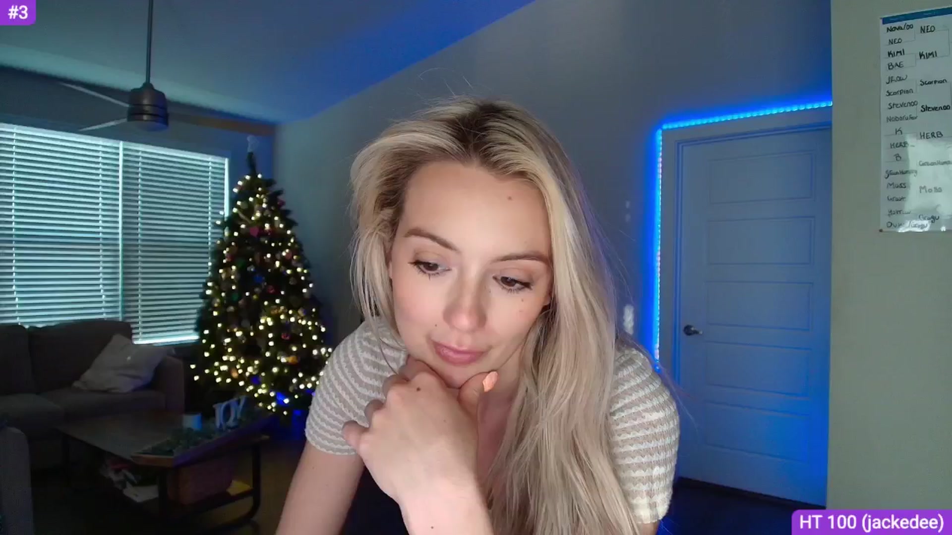 Gallery image thumbnail from Sammy_gray's myfreecams stream on, 04/22/2025, 05:38 image 4 of 20