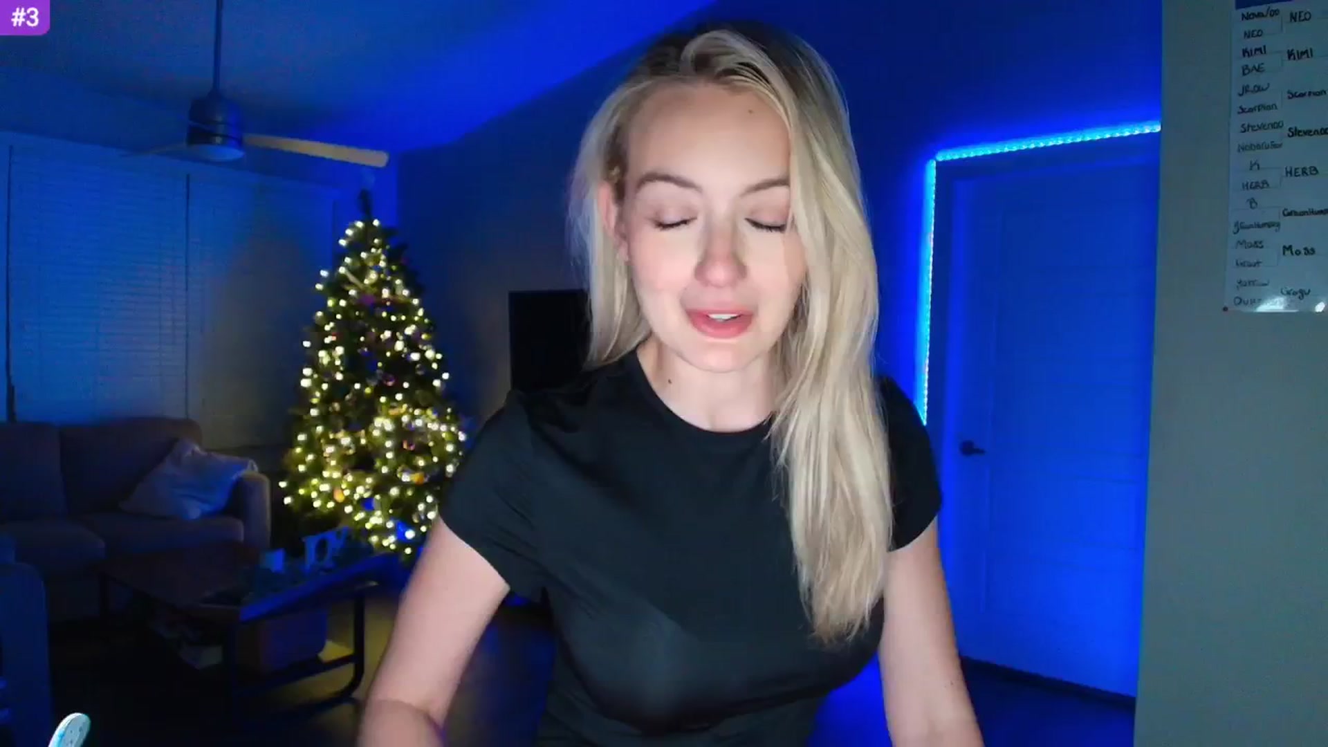 Gallery image thumbnail from Sammy_gray's myfreecams stream on, 04/23/2025, 02:44 image 18 of 20