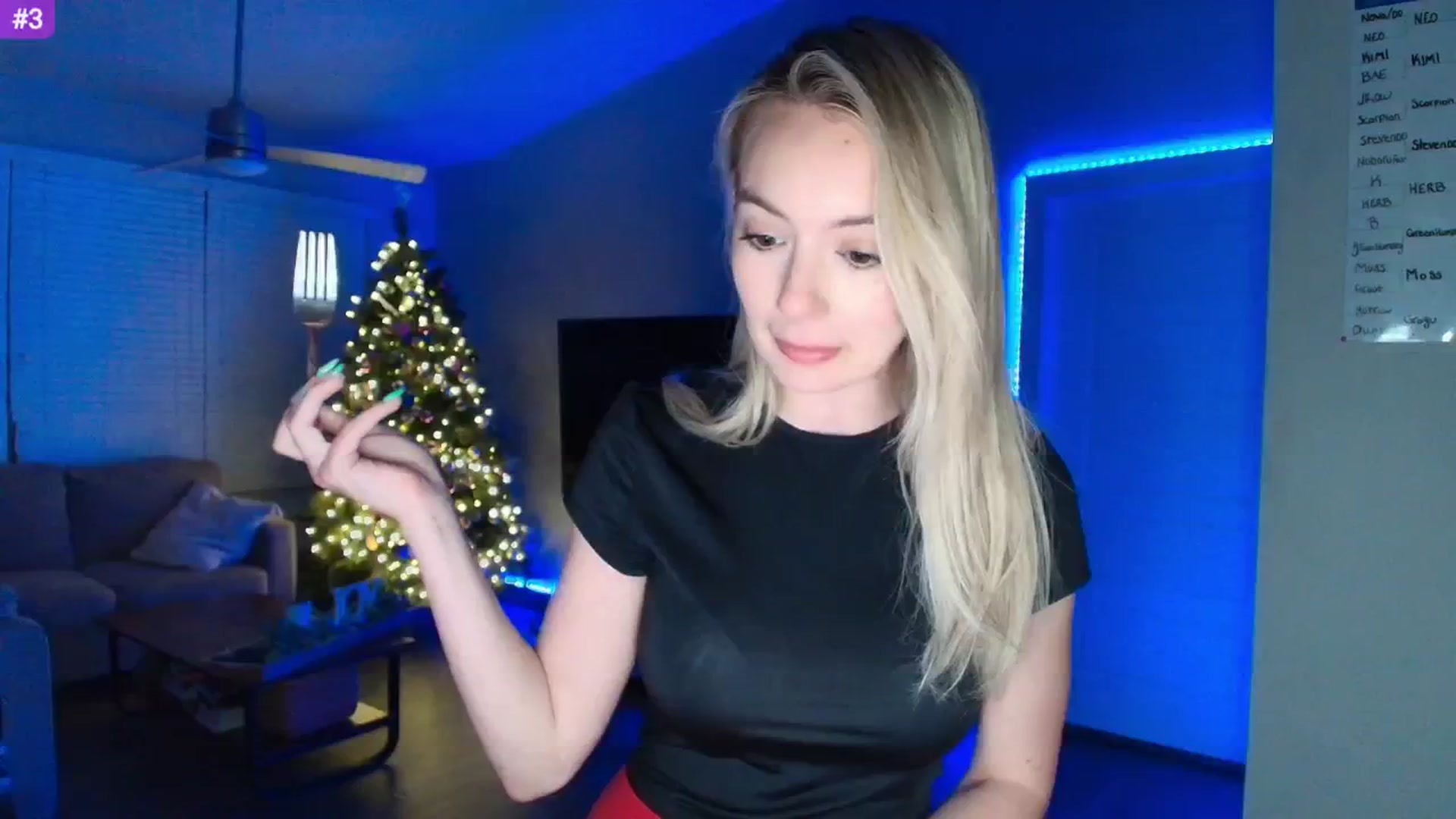 Gallery image thumbnail from Sammy_gray's myfreecams stream on, 04/23/2025, 02:44 image 13 of 20