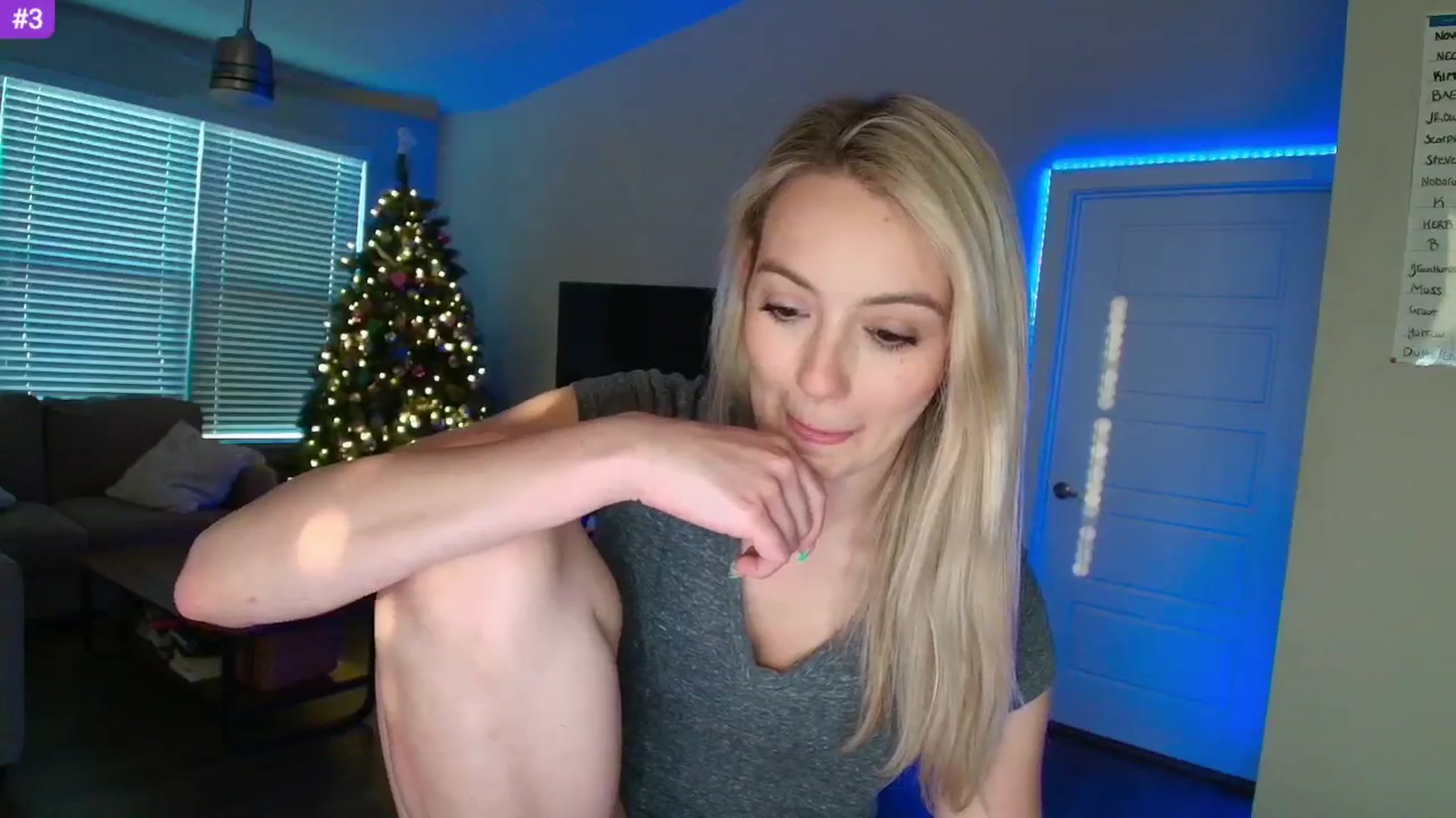 Gallery image thumbnail from Sammy_gray's myfreecams stream on, 04/24/2025, 02:13 image 3 of 20