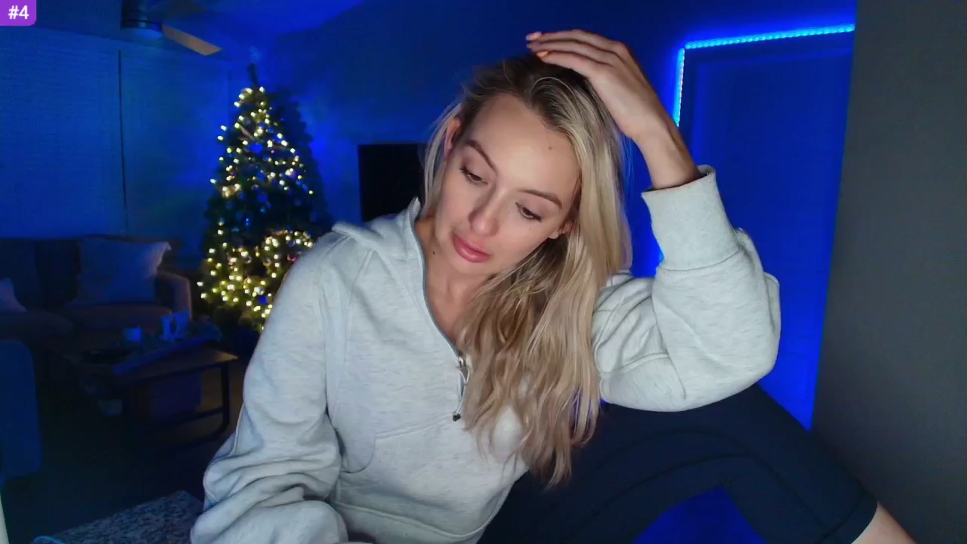 Gallery image thumbnail from Sammy_gray's myfreecams stream on, 05/07/2025, 05:04 image 1 of 20