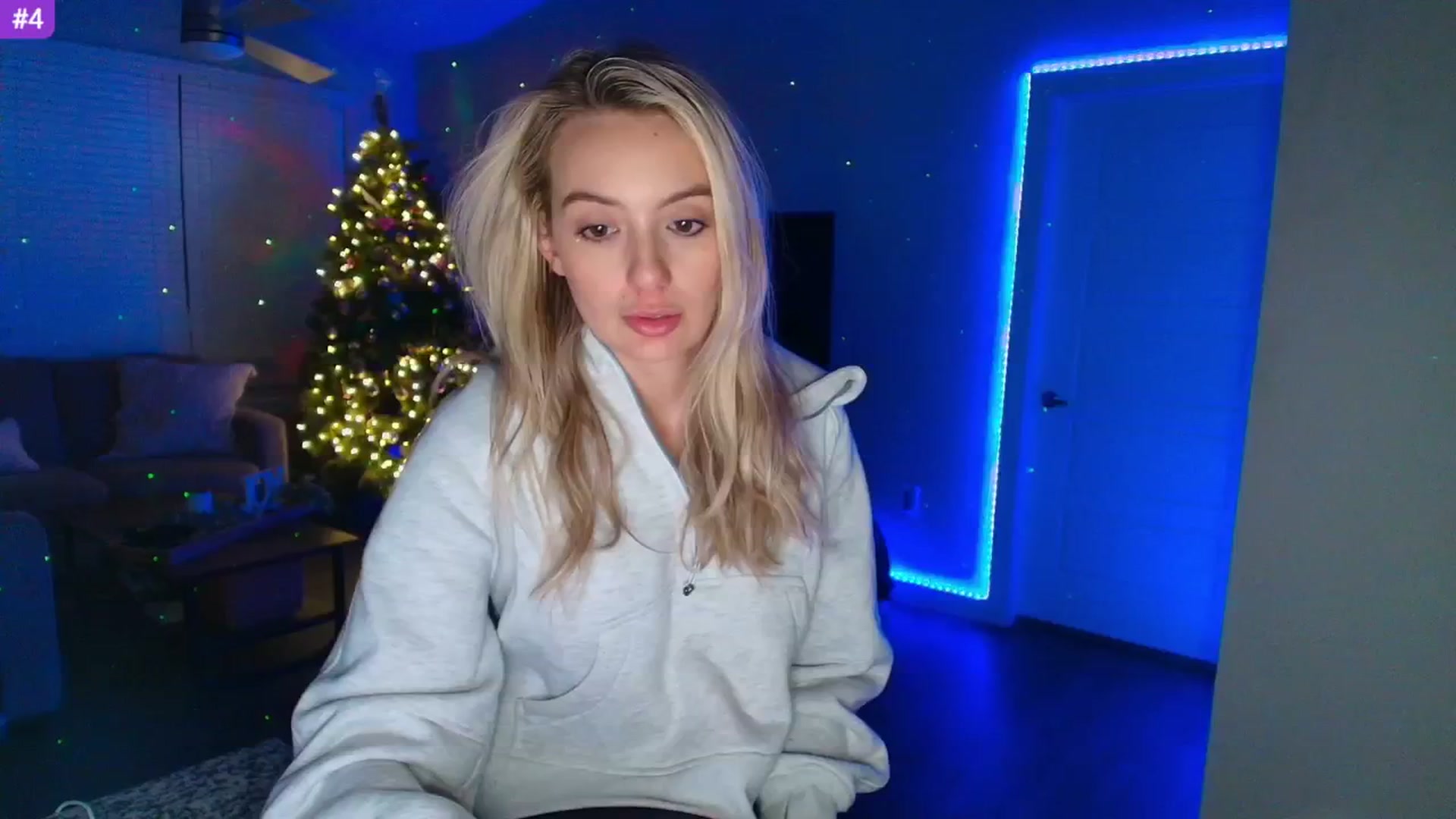 Gallery image thumbnail from Sammy_gray's myfreecams stream on, 05/07/2025, 05:04 image 19 of 20