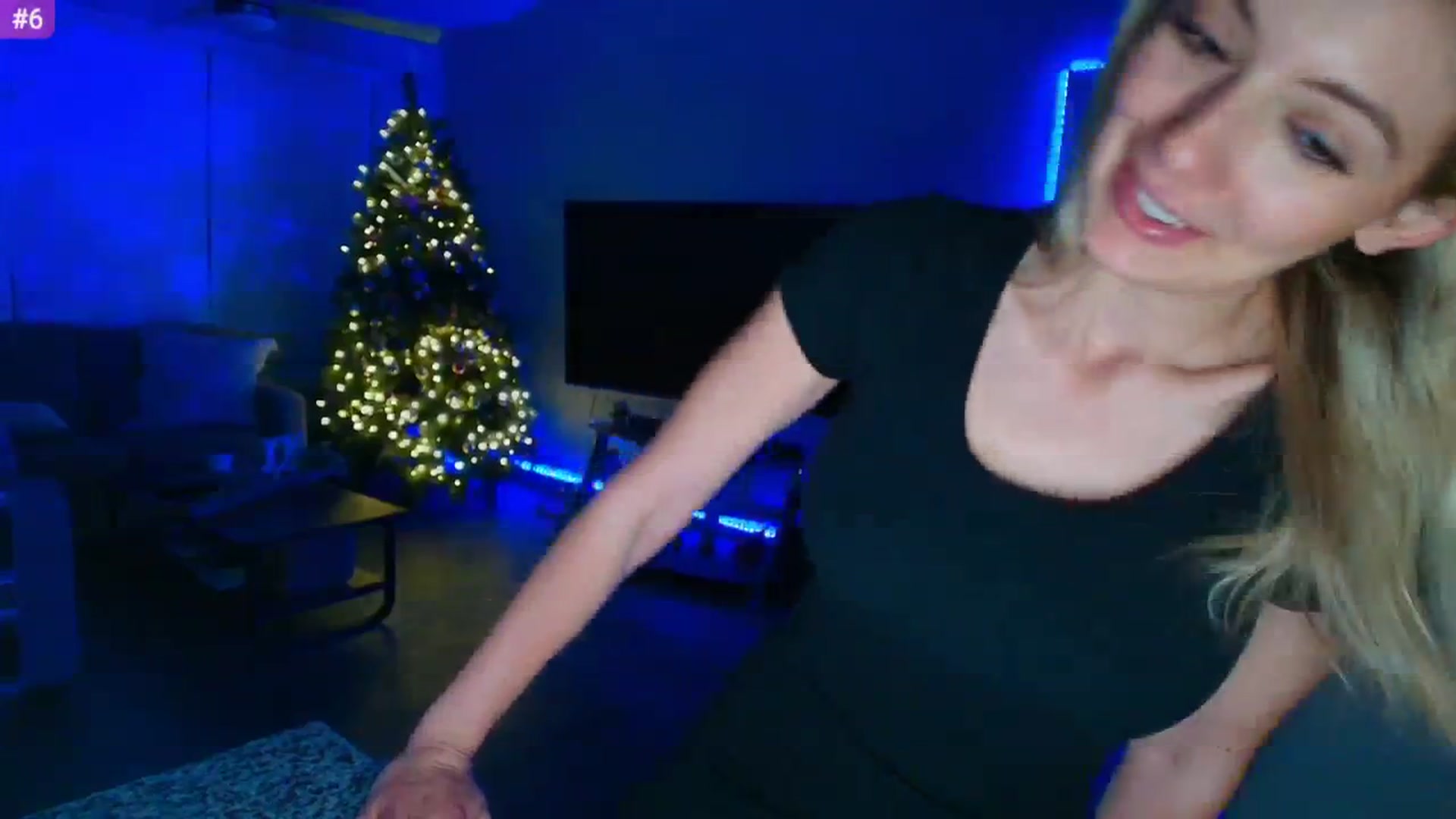 Gallery image thumbnail from Sammy_gray's myfreecams stream on, 05/09/2025, 06:17 image 18 of 20
