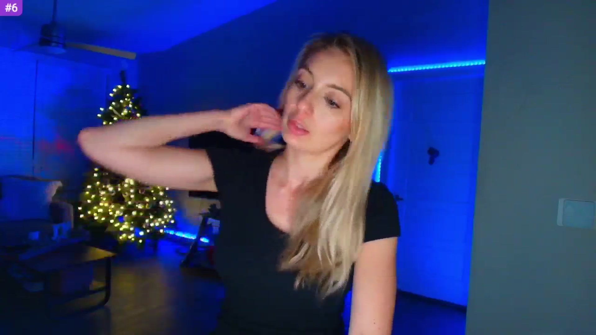 Gallery image thumbnail from Sammy_gray's myfreecams stream on, 05/09/2025, 06:17 image 10 of 20