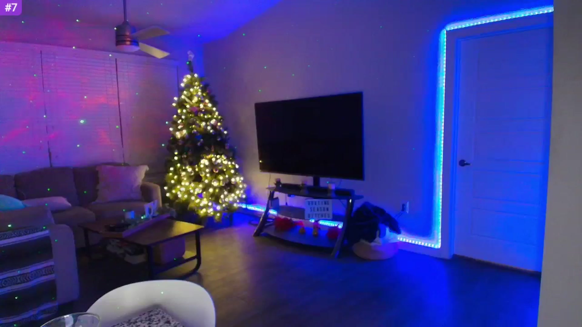 Gallery image thumbnail from Sammy_gray's myfreecams stream on, 05/10/2025, 03:28 image 17 of 20