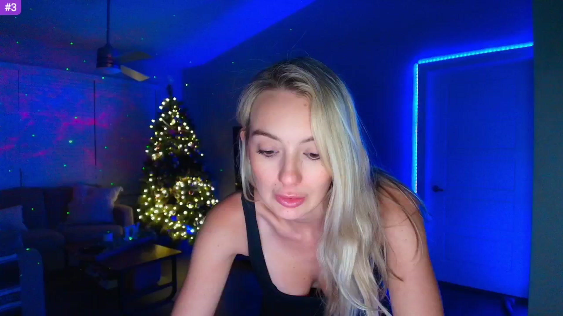 Gallery image thumbnail from Sammy_gray's myfreecams stream on, 05/11/2025, 05:10 image 7 of 20