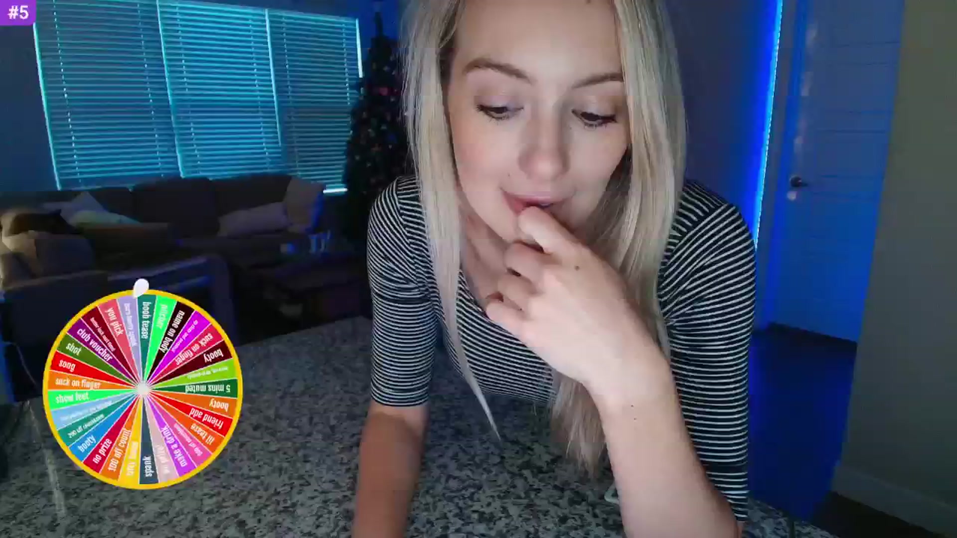 Gallery image thumbnail from Sammy_gray's myfreecams stream on, 05/21/2025, 02:48 image 8 of 20