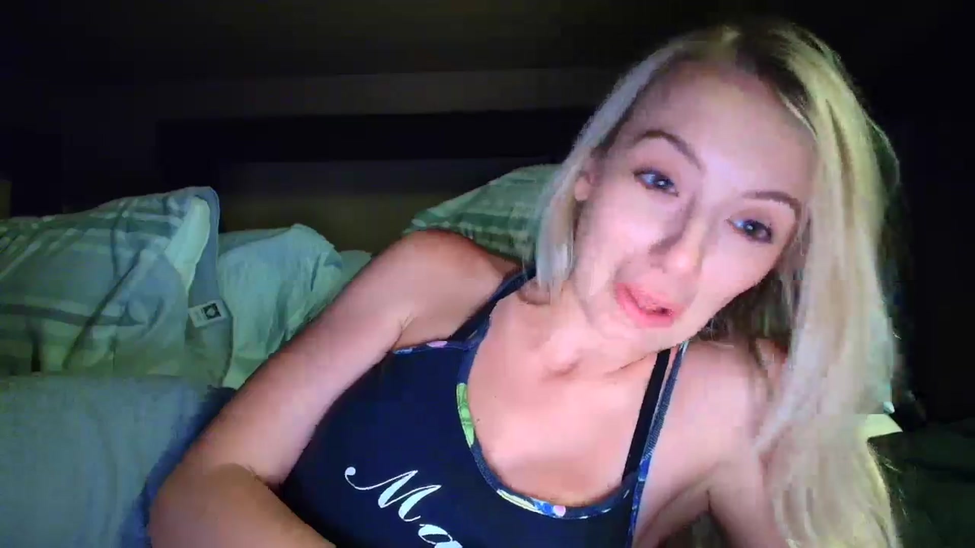 Gallery image thumbnail from Sammy_gray's myfreecams stream on, 05/26/2025, 06:28 image 8 of 20
