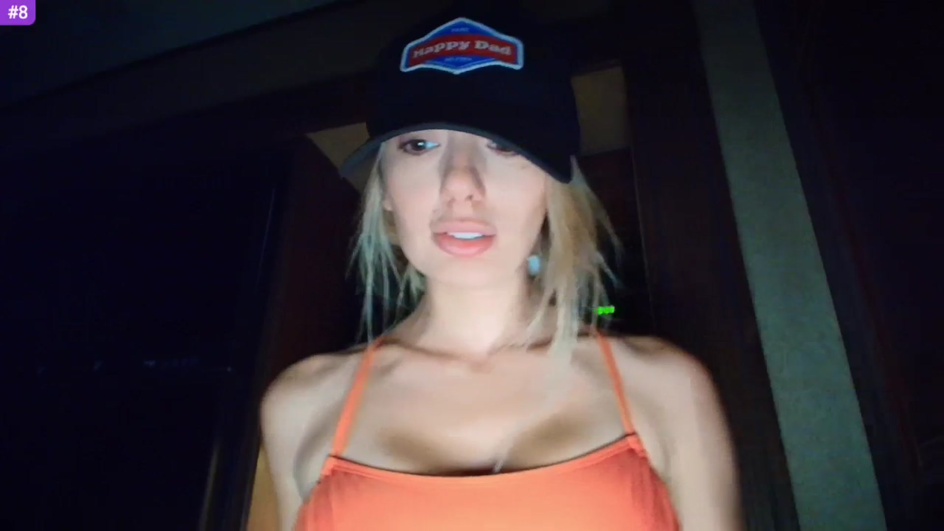 Gallery image thumbnail from Sammy_gray's myfreecams stream on, 06/01/2025, 04:07 image 18 of 20