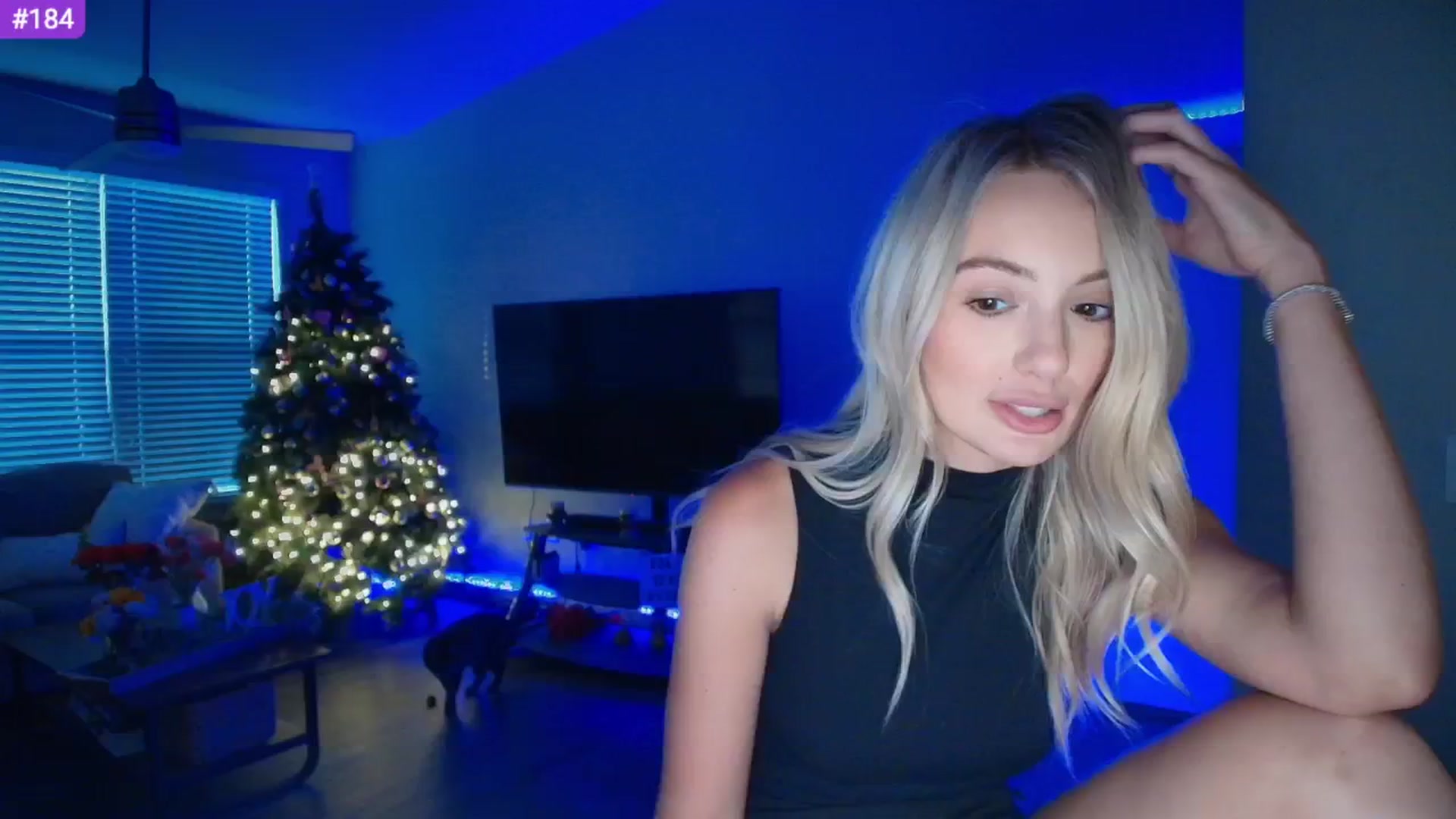 Gallery image thumbnail from Sammy_gray's myfreecams stream on, 06/03/2025, 02:43 image 5 of 20