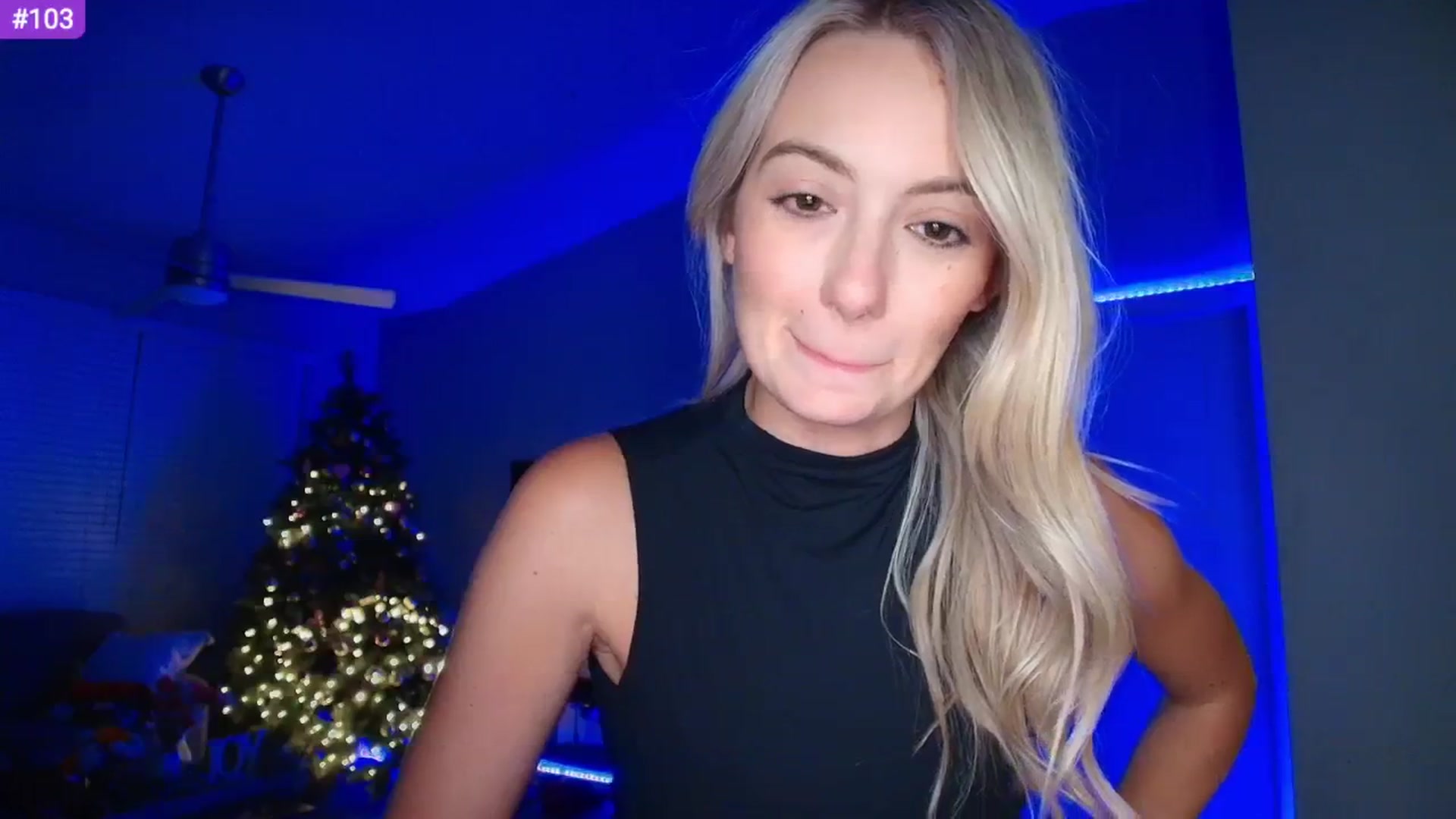 Gallery image thumbnail from Sammy_gray's myfreecams stream on, 06/03/2025, 04:46 image 4 of 20