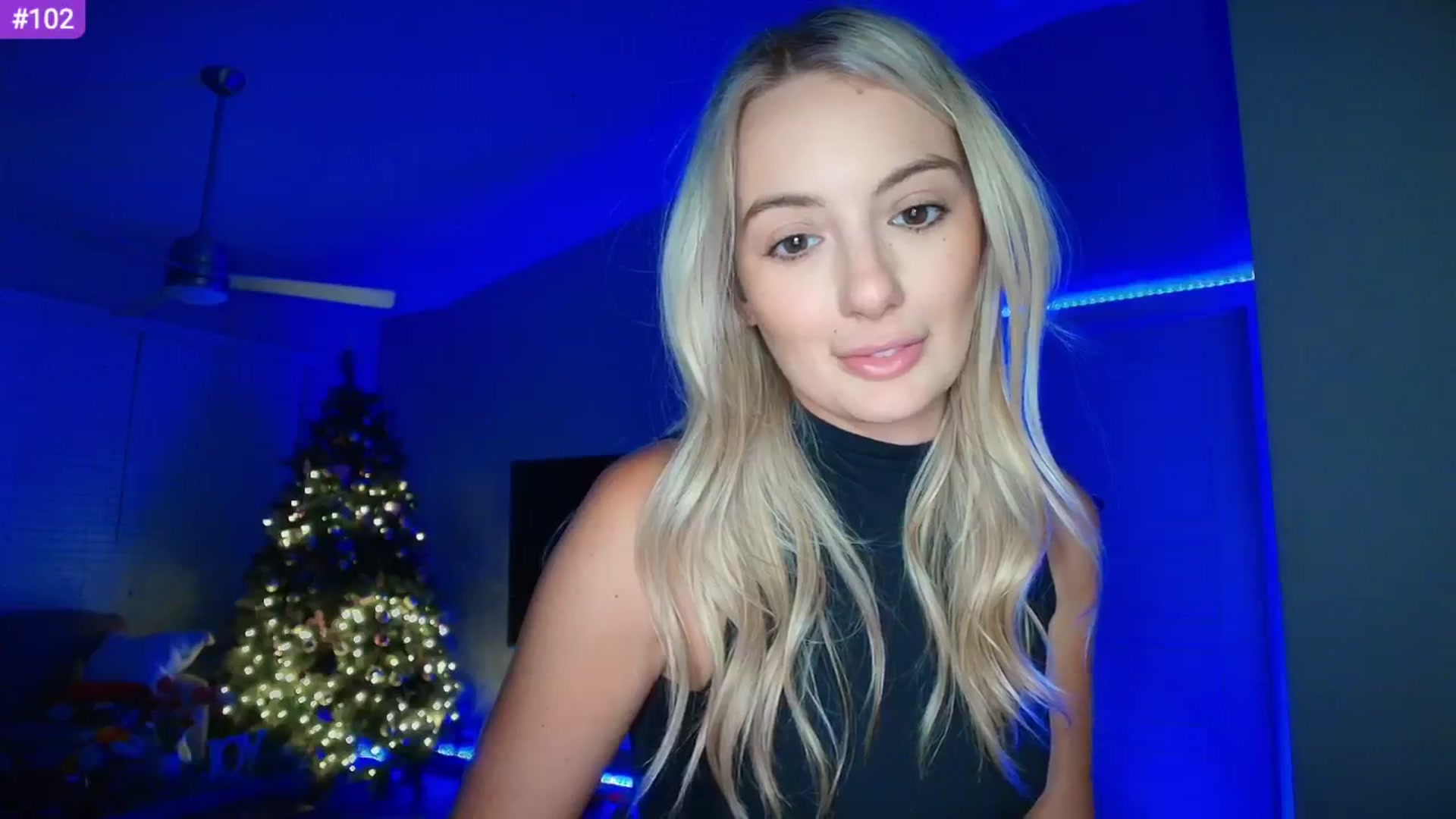 Gallery image thumbnail from Sammy_gray's myfreecams stream on, 06/03/2025, 04:46 image 7 of 20