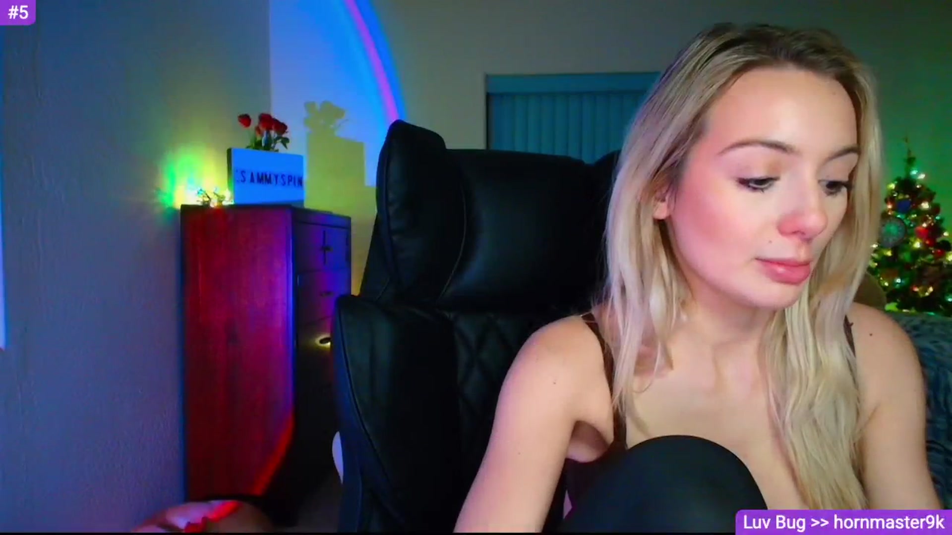 Gallery image thumbnail from Sammy_gray's myfreecams stream on, 02/05/2026, 01:57 image 16 of 20