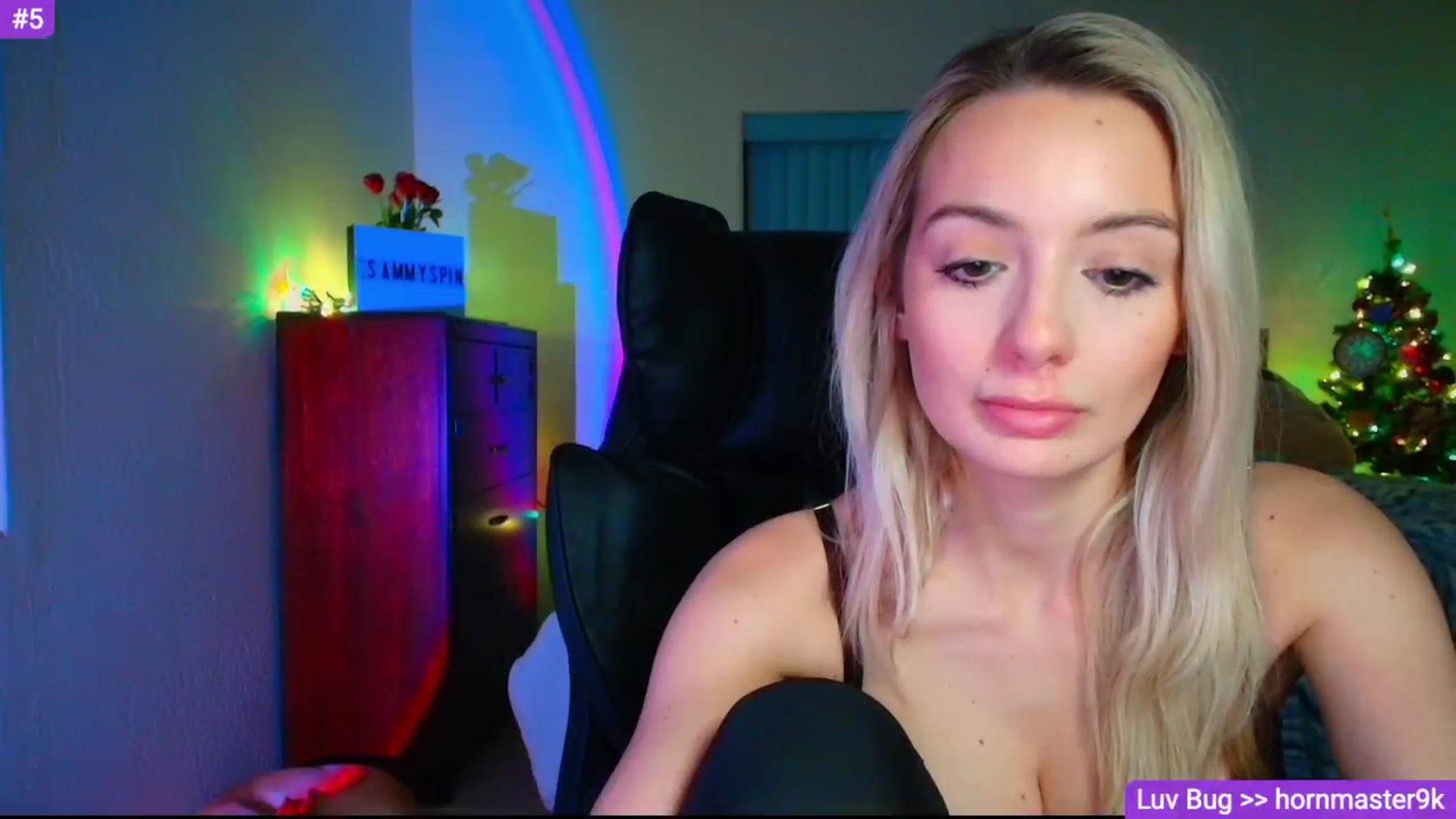 Gallery image thumbnail from Sammy_gray's myfreecams stream on, 02/05/2026, 01:57 image 17 of 20