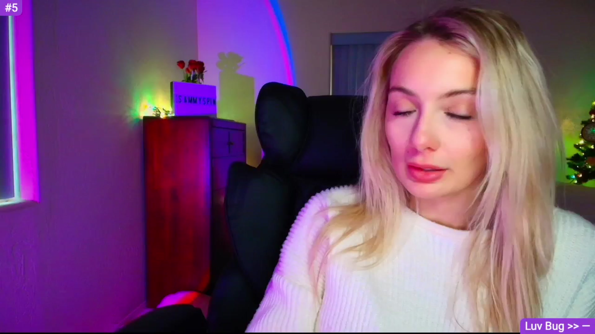 Gallery image thumbnail from Sammy_gray's myfreecams stream on, 02/06/2026, 24:00 image 16 of 20