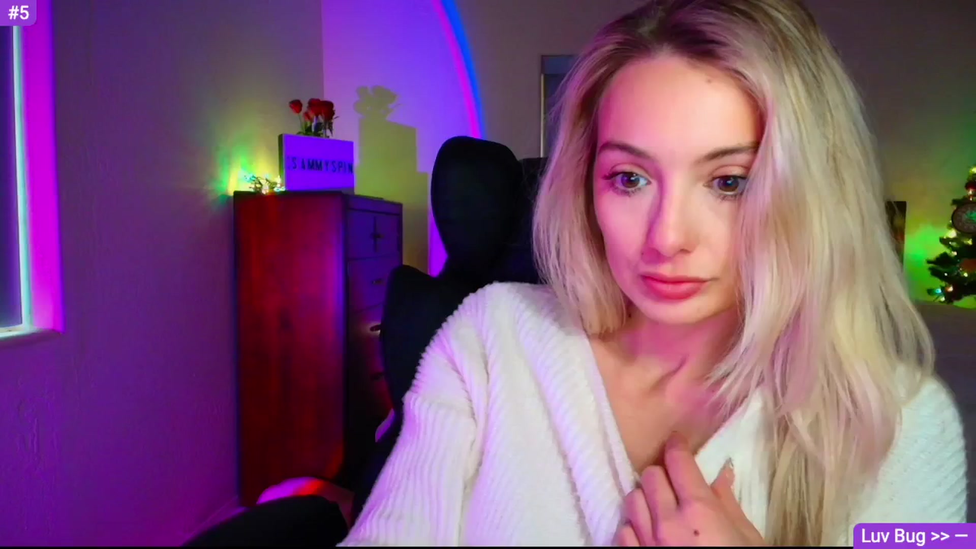 Gallery image thumbnail from Sammy_gray's myfreecams stream on, 02/06/2026, 24:00 image 7 of 20