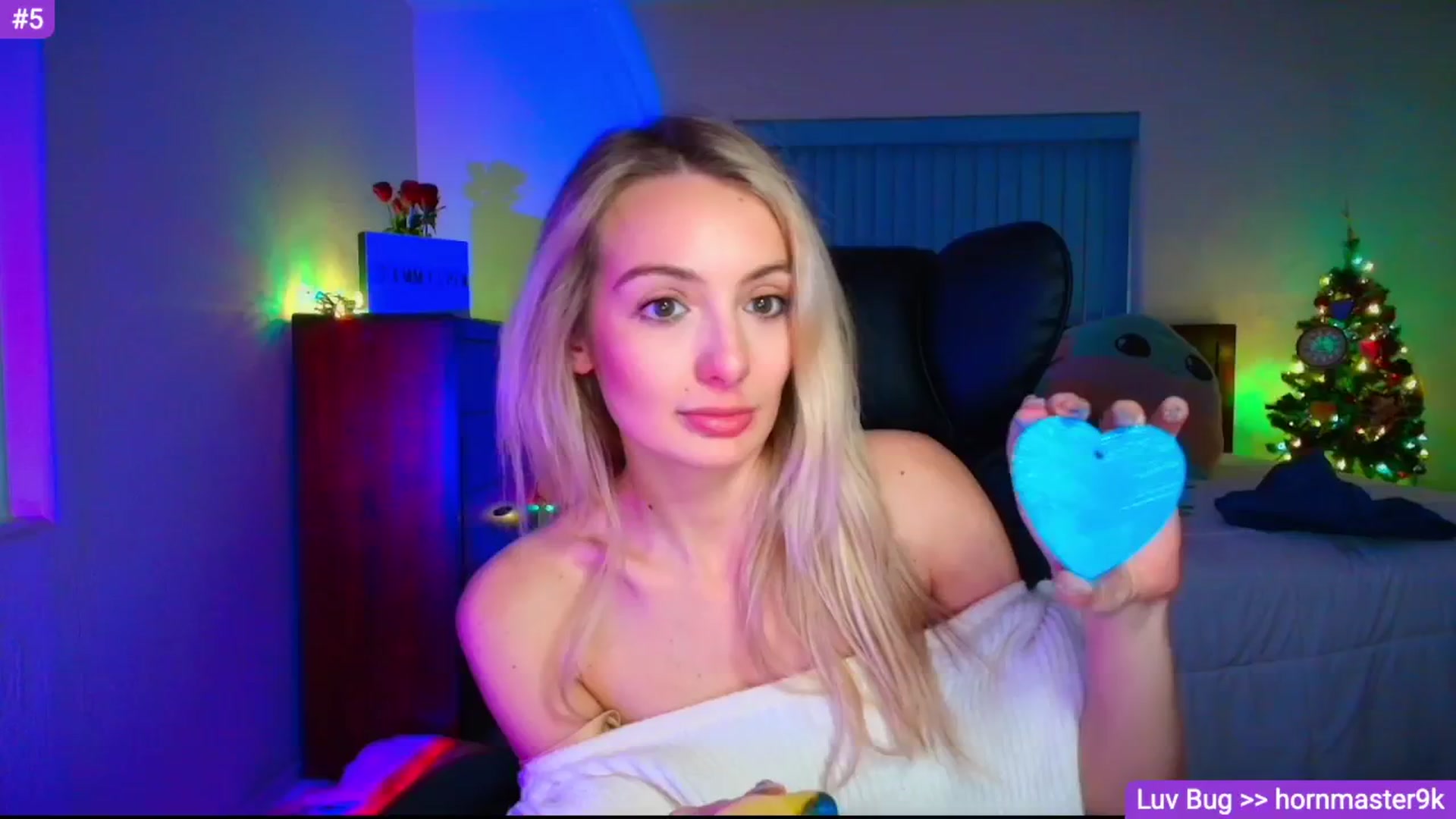 Gallery image thumbnail from Sammy_gray's myfreecams stream on, 02/06/2026, 02:26 image 7 of 20