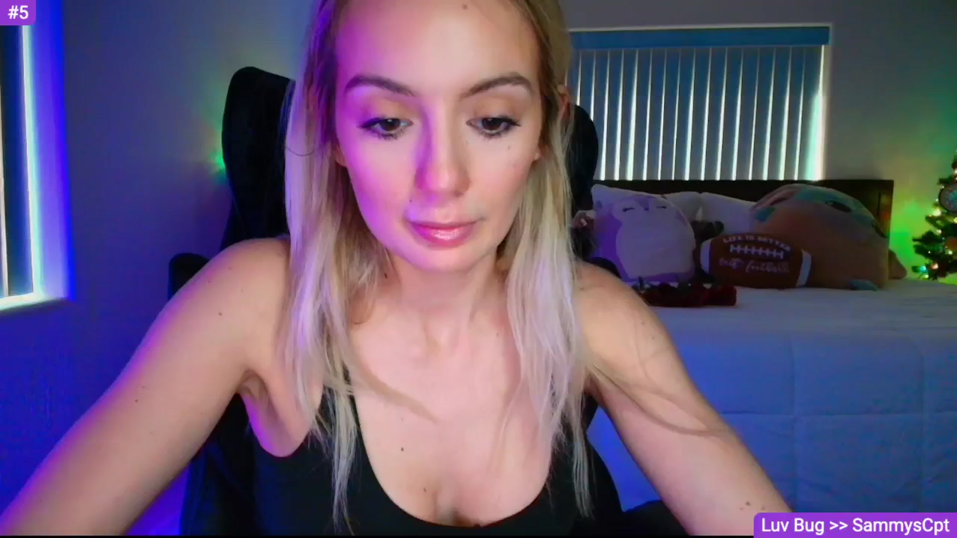 Gallery image thumbnail from Sammy_gray's myfreecams stream on, 02/07/2026, 24:00 image 18 of 20