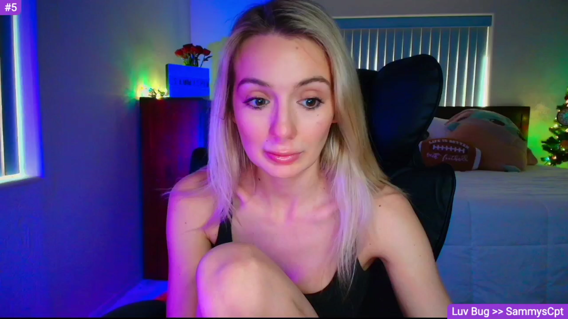 Gallery image thumbnail from Sammy_gray's myfreecams stream on, 02/07/2026, 24:00 image 17 of 20
