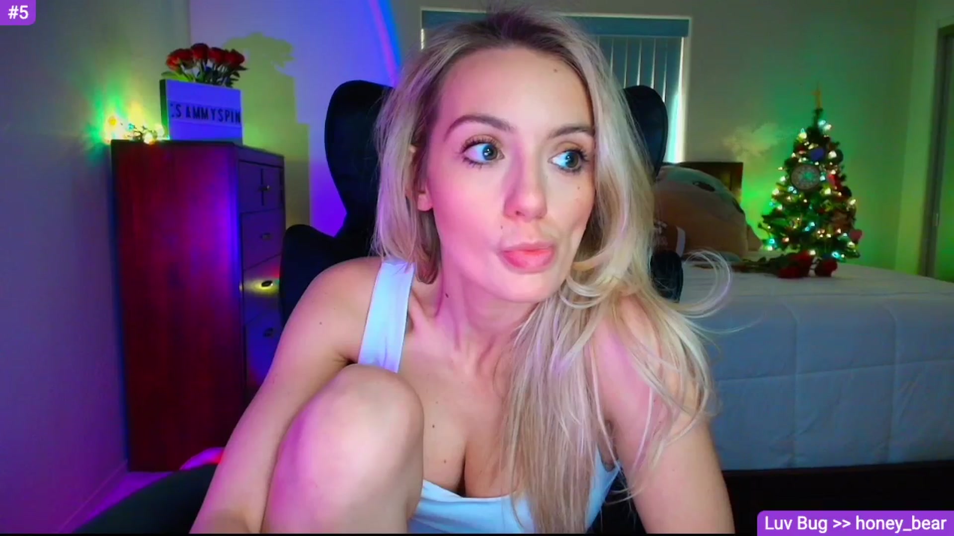 Gallery image thumbnail from Sammy_gray's myfreecams stream on, 02/09/2026, 24:48 image 14 of 20