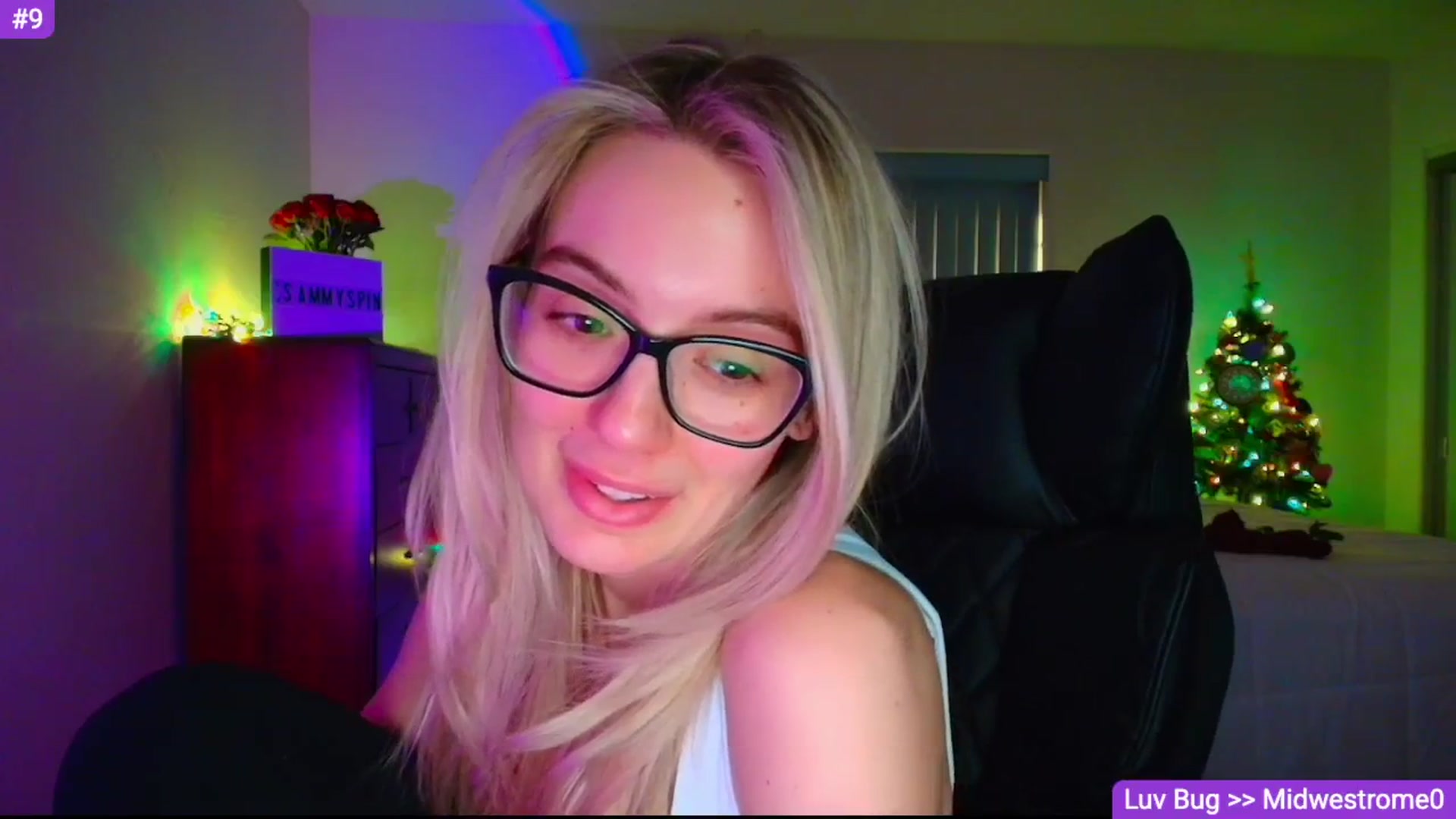 Gallery image thumbnail from Sammy_gray's myfreecams stream on, 02/11/2026, 04:24 image 2 of 20