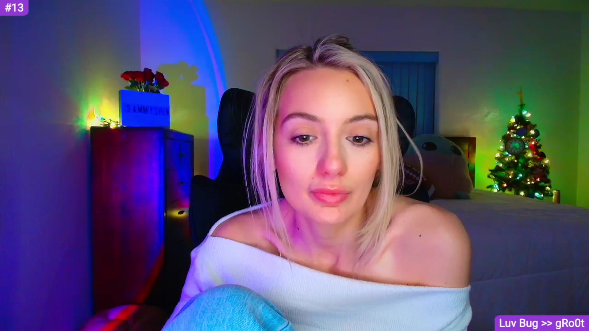 Gallery image thumbnail from Sammy_gray's myfreecams stream on, 02/17/2026, 02:59 image 13 of 20