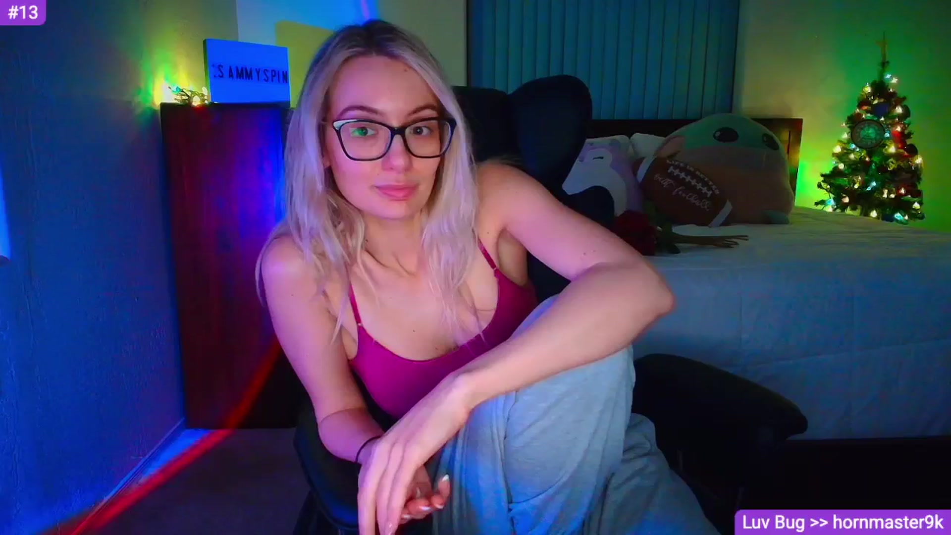 Gallery image thumbnail from Sammy_gray's myfreecams stream on, 02/18/2026, 07:21 image 11 of 20