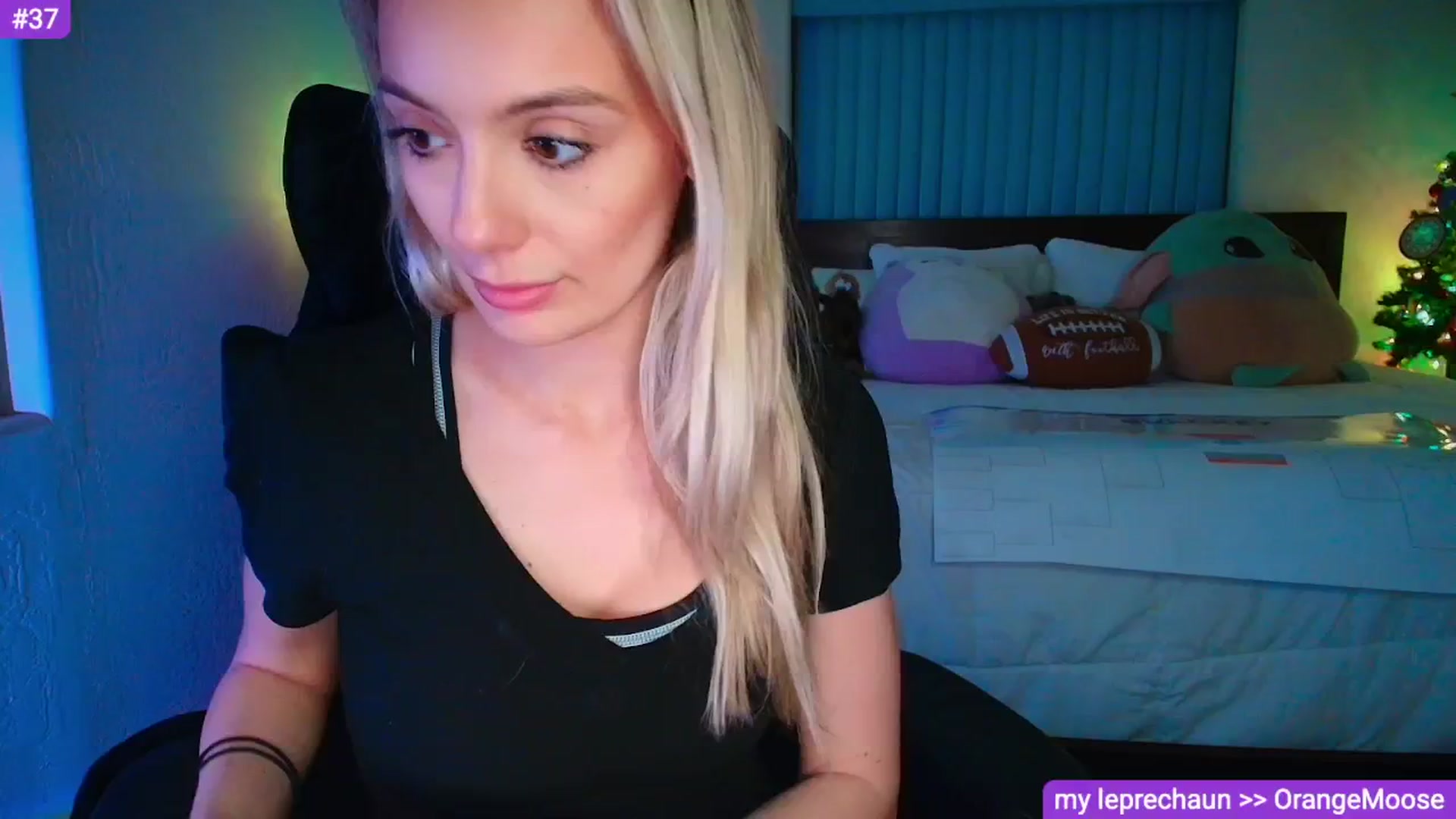 Gallery image thumbnail from Sammy_gray's myfreecams stream on, 03/04/2026, 03:50 image 15 of 20