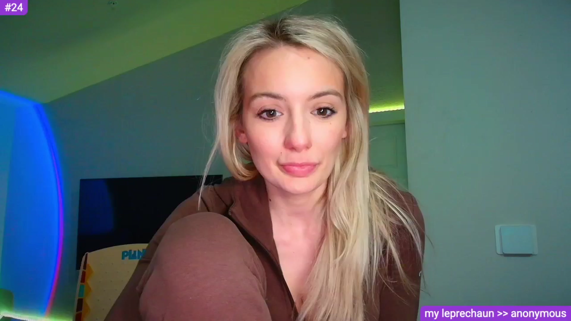 Gallery image thumbnail from Sammy_gray's myfreecams stream on, 03/07/2026, 02:29 image 16 of 20
