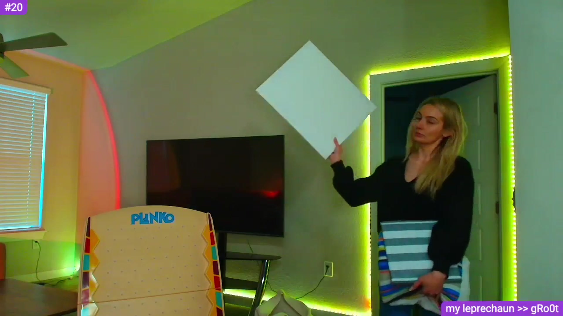 Gallery image thumbnail from Sammy_gray's myfreecams stream on, 03/08/2026, 01:49 image 6 of 20