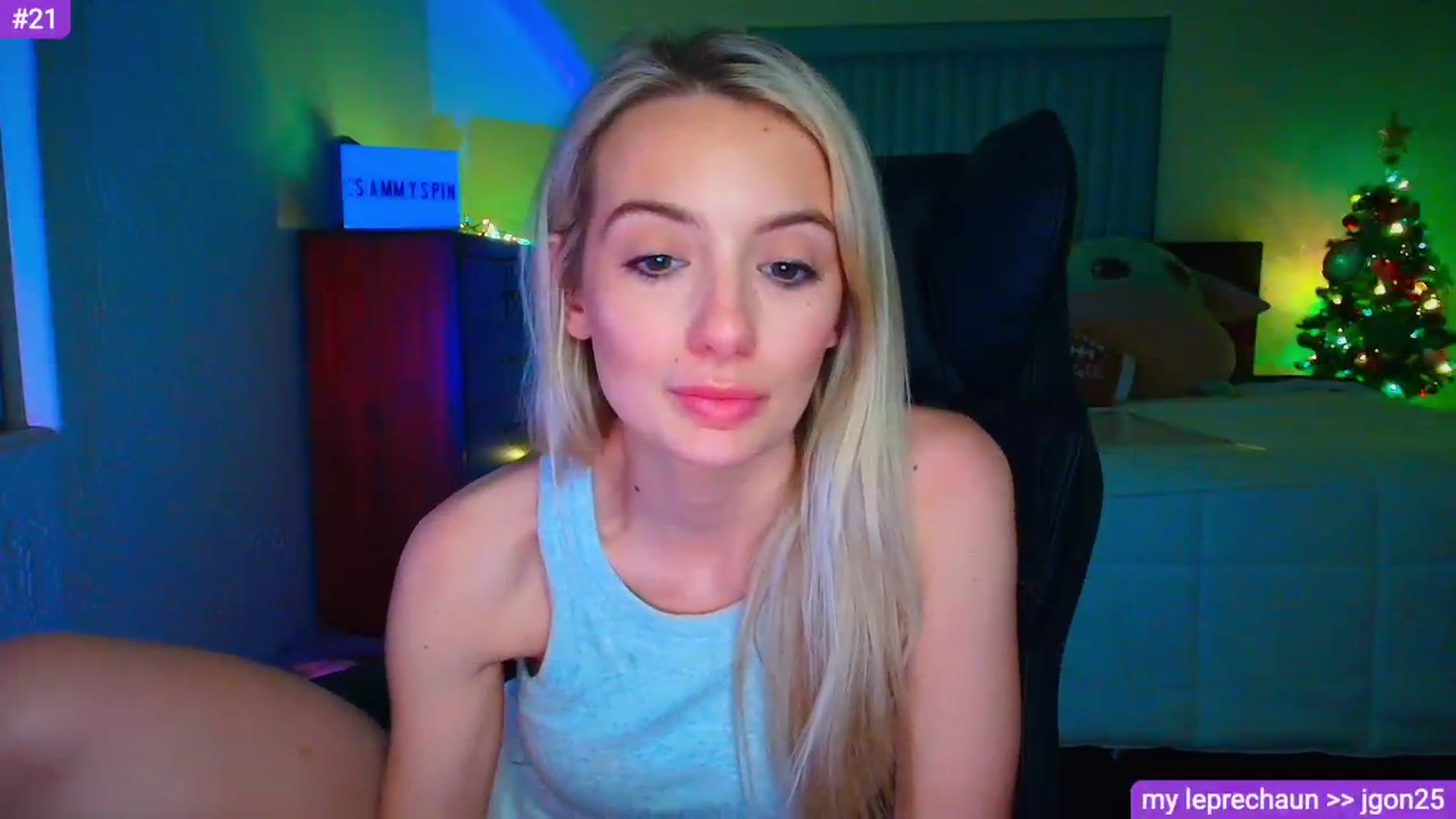 Gallery image thumbnail from Sammy_gray's myfreecams stream on, 03/09/2026, 05:44 image 8 of 20