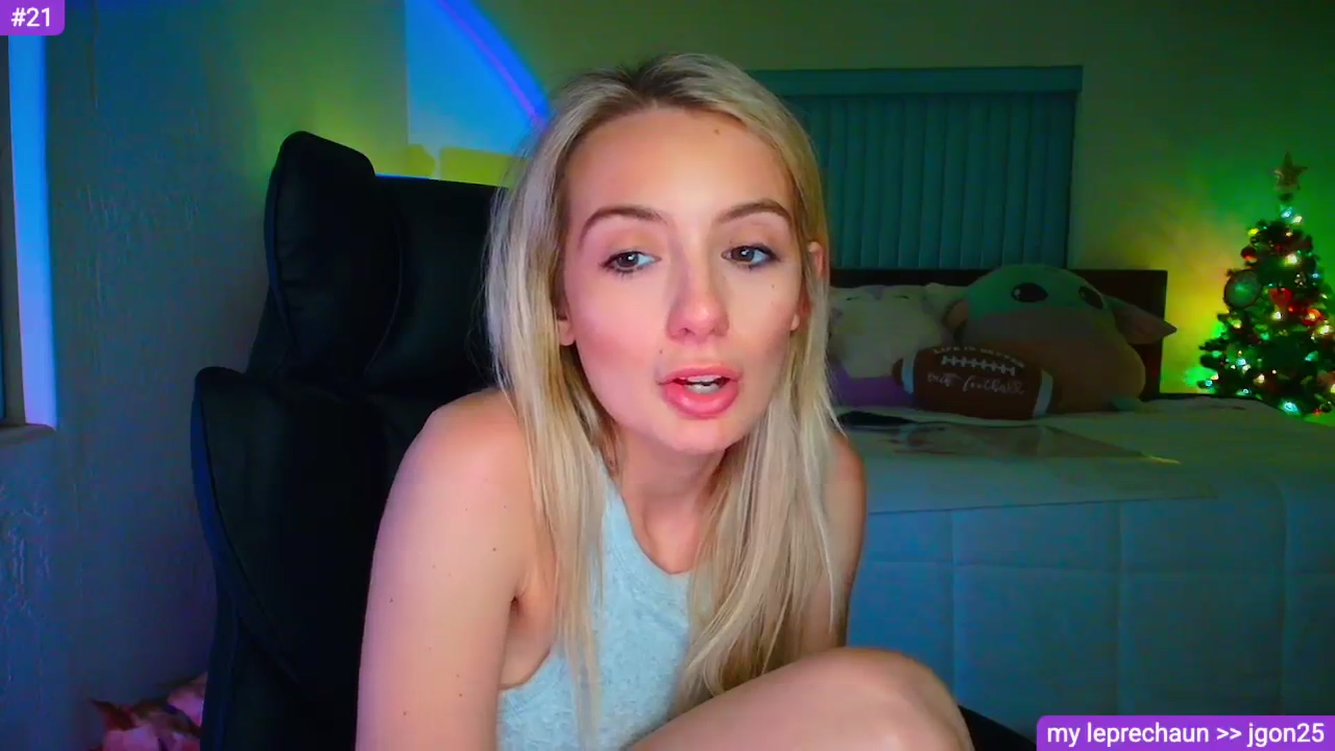 Gallery image thumbnail from Sammy_gray's myfreecams stream on, 03/09/2026, 05:44 image 16 of 20