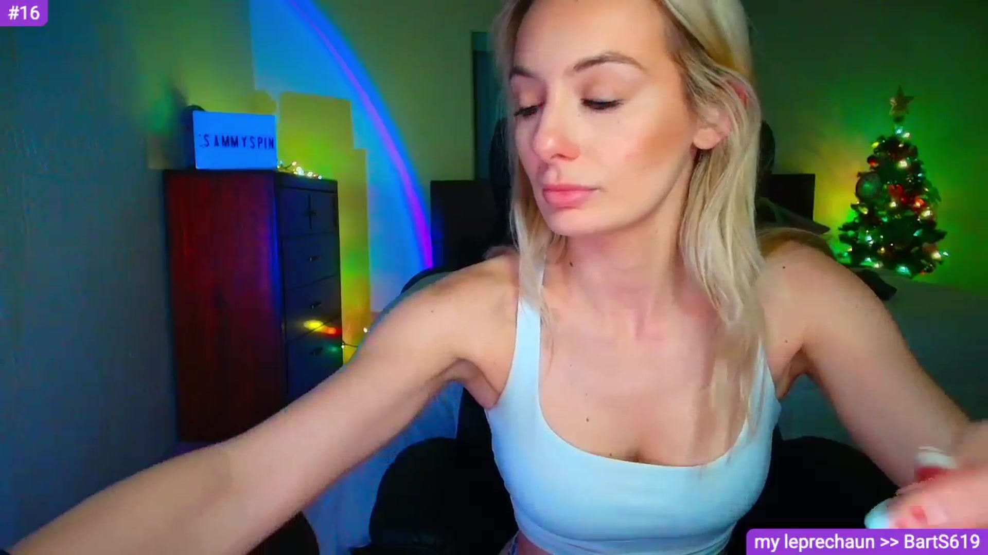 Gallery image thumbnail from Sammy_gray's myfreecams stream on, 03/10/2026, 01:39 image 15 of 20