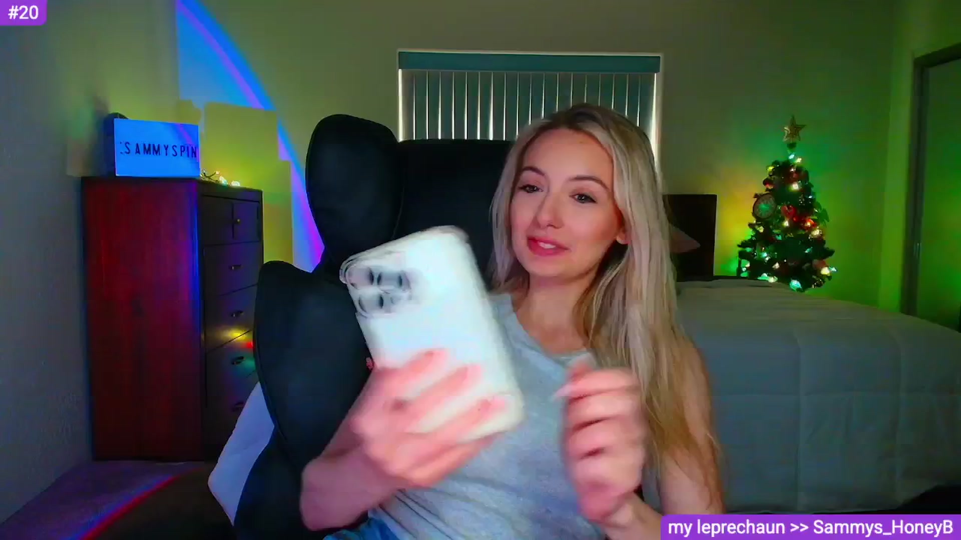 Gallery image thumbnail from Sammy_gray's myfreecams stream on, 03/12/2026, 24:01 image 8 of 20