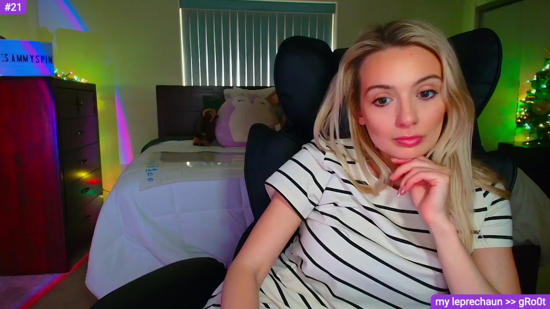 Gallery image thumbnail from Sammy_gray's myfreecams stream on, 03/12/2026, 23:42 image 17 of 20