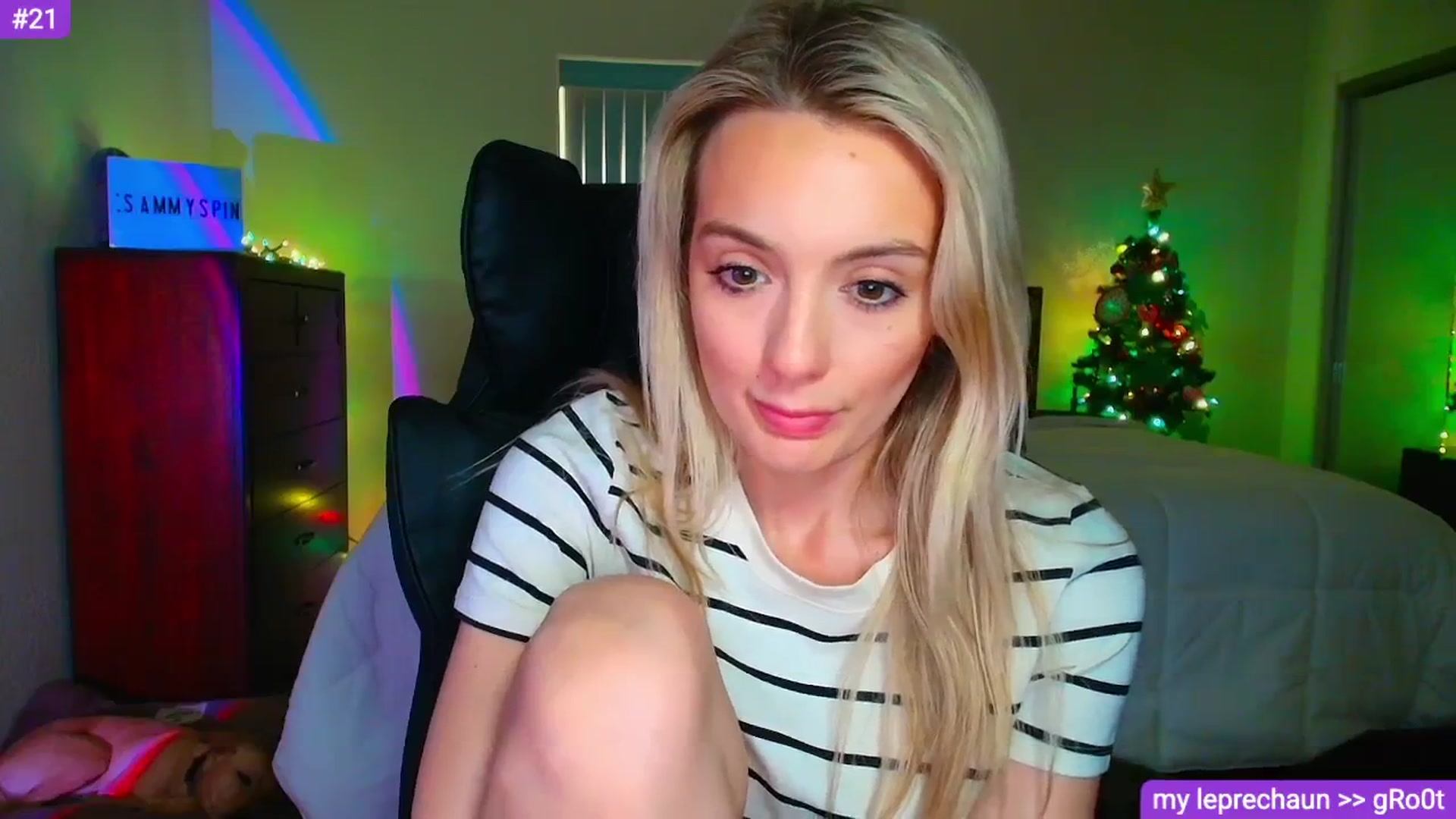 Gallery image thumbnail from Sammy_gray's myfreecams stream on, 03/13/2026, 24:49 image 12 of 20