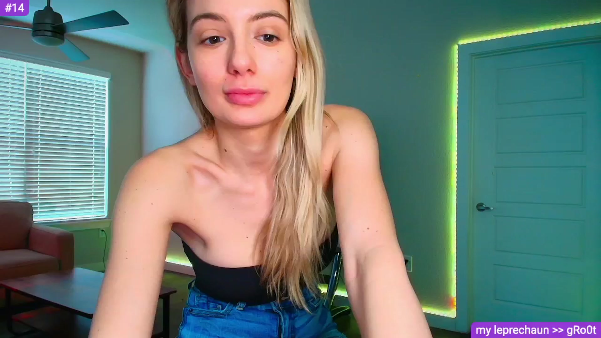 Gallery image thumbnail from Sammy_gray's myfreecams stream on, 03/14/2026, 22:21 image 6 of 20